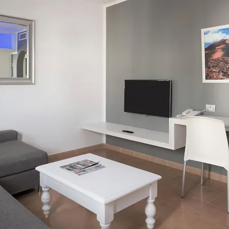 Hyde Park Lane Puerto del Carmen (Lanzarote)