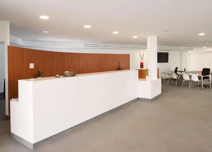 Aparthotel Hyde Park Lane 4*