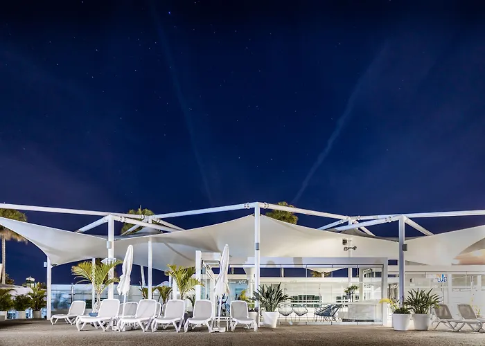 Hyde Park Lane Апарт-отель