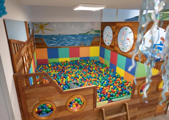 海德公园巷道酒店 卡门港